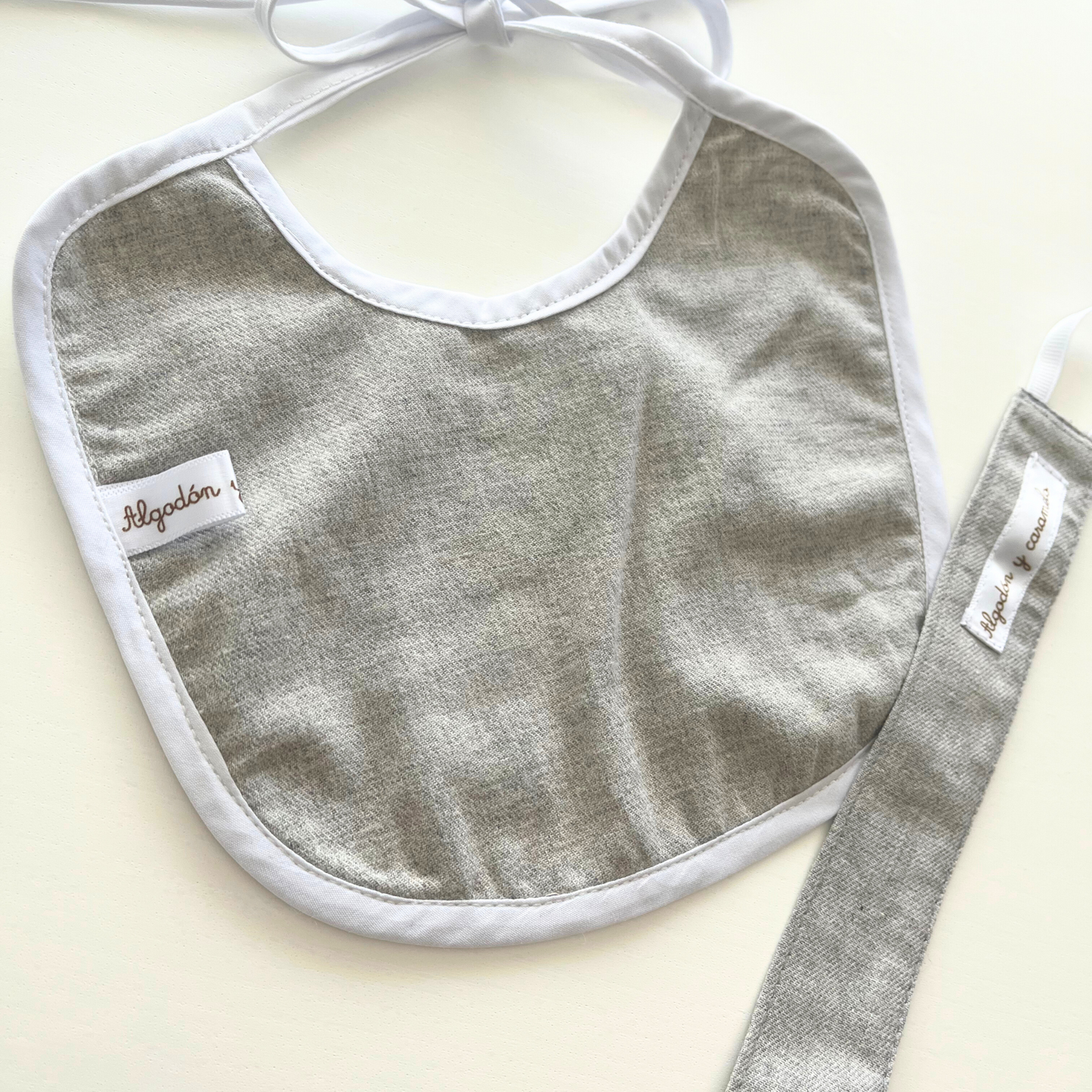 Chupetero colección Gris Perla